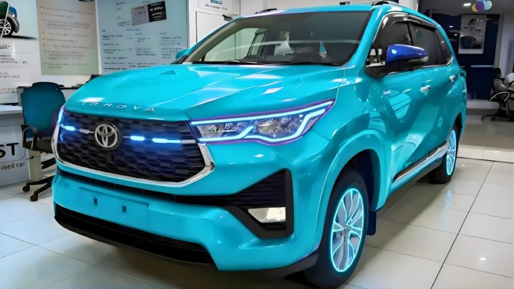 Toyota Innova Hycross Unveiled Best 8 Seat Hybrid MPV 23 KMPL Mileage ₹9.8 Lakh